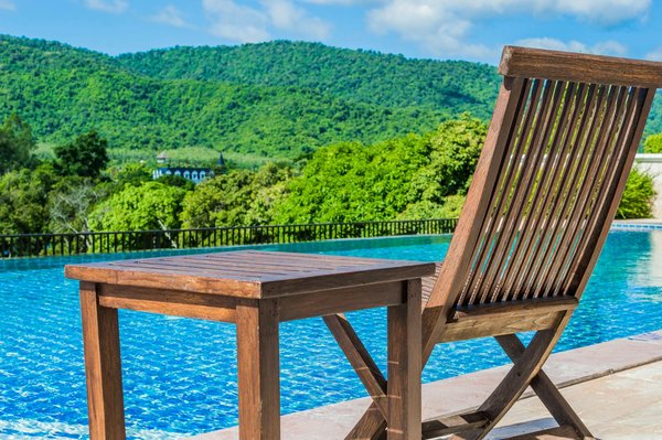 Trouvez l'Installateur Parfait pour Optimiser le Chauffage de Votre Piscine !